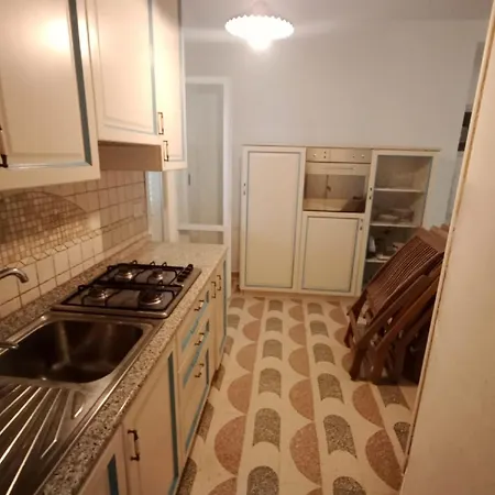 Baia 10 Posti Apartment *