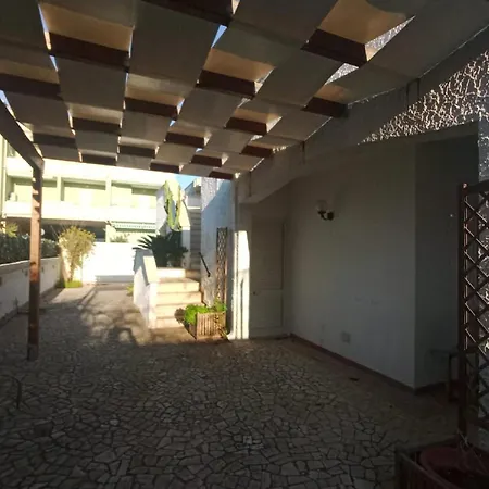 Baia Verde Villa Vicino Spiaggia アパート *